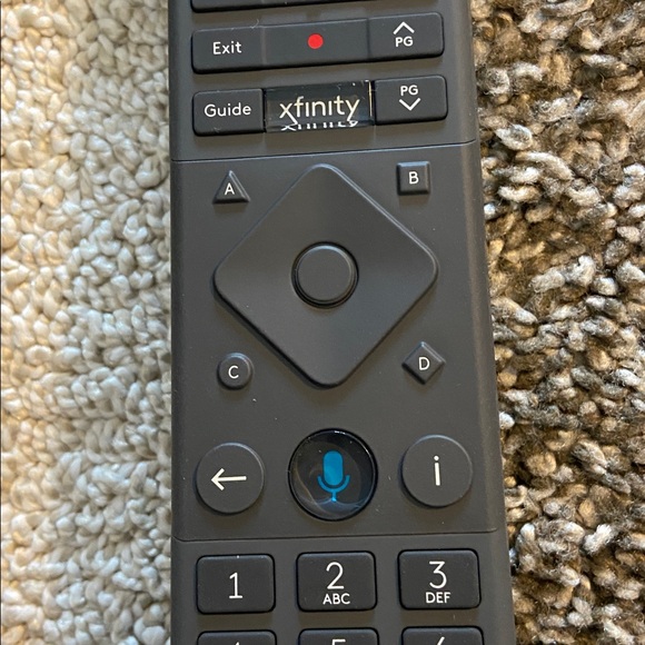 NEW Xfinity Voice Remote XR15v2-UQ New TV Input Power Volume Channel Mute - Picture 8 of 10